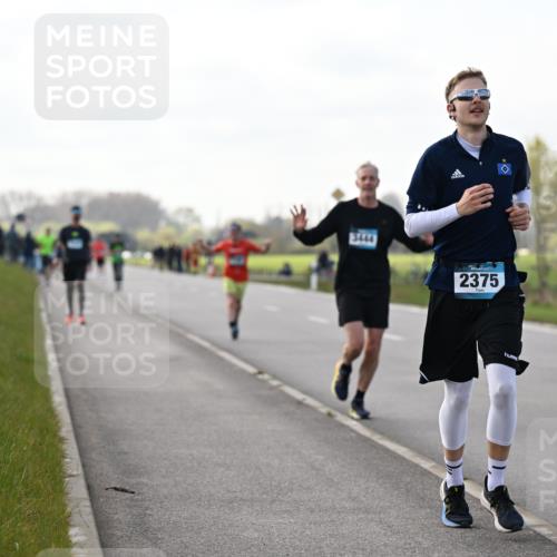 12.04.2026 - 45. Internationalen Wilhelmsburger Insellauf Dr. Thomas Lammeyer http://msf.ph/oto/9442827 12.04.2026 10:13:44 Laufen 3444, 2375 meine-sportfotos.de