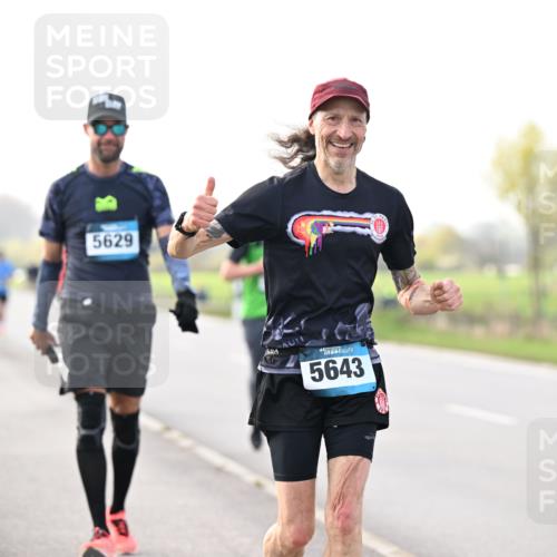 12.04.2026 - 45. Internationalen Wilhelmsburger Insellauf Dr. Thomas Lammeyer http://msf.ph/oto/9442879 12.04.2026 10:14:00 Laufen 5629, 5643 meine-sportfotos.de