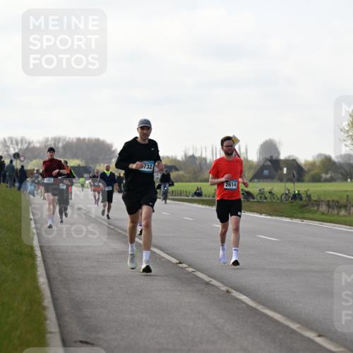 12.04.2026 - 45. Internationalen Wilhelmsburger Insellauf Dr. Thomas Lammeyer http://msf.ph/oto/9442904 12.04.2026 10:14:07 Laufen 4393, 677, 732, 2614 meine-sportfotos.de
