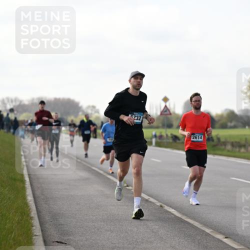 12.04.2026 - 45. Internationalen Wilhelmsburger Insellauf Dr. Thomas Lammeyer http://msf.ph/oto/9442913 12.04.2026 10:14:09 Laufen 732, 2614 meine-sportfotos.de