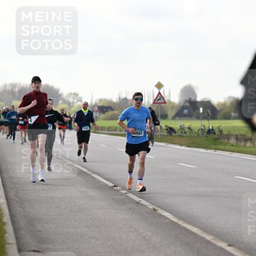 12.04.2026 - 45. Internationalen Wilhelmsburger Insellauf Dr. Thomas Lammeyer http://msf.ph/oto/9442924 12.04.2026 10:14:12 Laufen 4325, 482, 57 meine-sportfotos.de