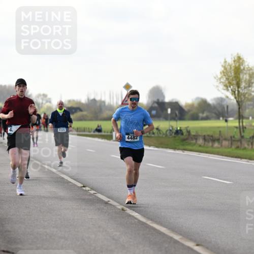 12.04.2026 - 45. Internationalen Wilhelmsburger Insellauf Dr. Thomas Lammeyer http://msf.ph/oto/9442932 12.04.2026 10:14:13 Laufen 4, 4325, 4482 meine-sportfotos.de