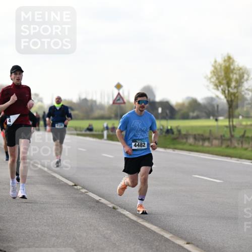 12.04.2026 - 45. Internationalen Wilhelmsburger Insellauf Dr. Thomas Lammeyer http://msf.ph/oto/9442936 12.04.2026 10:14:13 Laufen 4482 meine-sportfotos.de