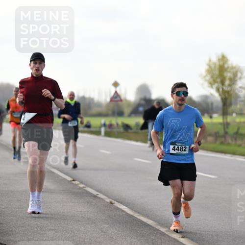 12.04.2026 - 45. Internationalen Wilhelmsburger Insellauf Dr. Thomas Lammeyer http://msf.ph/oto/9442942 12.04.2026 10:14:14 Laufen 4482 meine-sportfotos.de