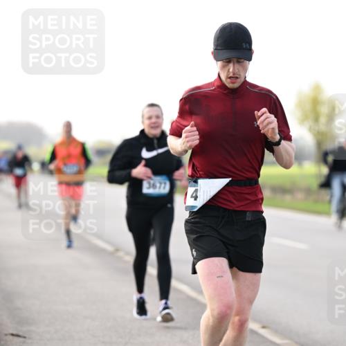 12.04.2026 - 45. Internationalen Wilhelmsburger Insellauf Dr. Thomas Lammeyer http://msf.ph/oto/9442948 12.04.2026 10:14:17 Laufen 3677 meine-sportfotos.de