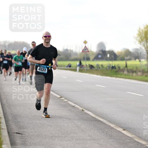 12.04.2026 - 45. Internationalen Wilhelmsburger Insellauf Dr. Thomas Lammeyer http://msf.ph/oto/9442998 12.04.2026 10:14:29 Laufen 4522 meine-sportfotos.de