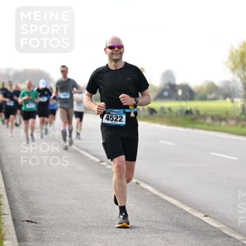 12.04.2026 - 45. Internationalen Wilhelmsburger Insellauf Dr. Thomas Lammeyer http://msf.ph/oto/9443006 12.04.2026 10:14:30 Laufen 4522 meine-sportfotos.de