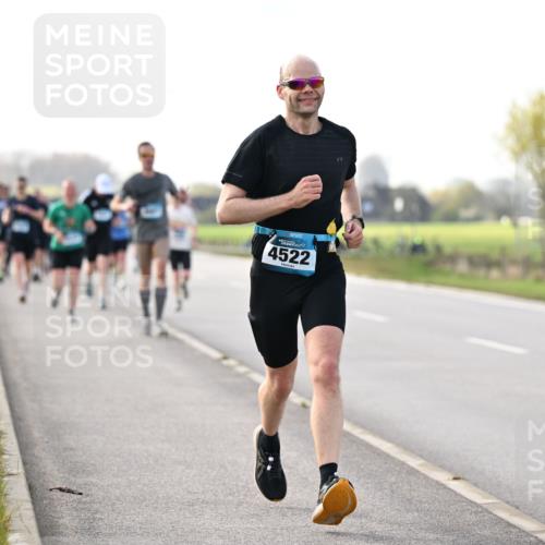 12.04.2026 - 45. Internationalen Wilhelmsburger Insellauf Dr. Thomas Lammeyer http://msf.ph/oto/9443008 12.04.2026 10:14:30 Laufen 4522 meine-sportfotos.de