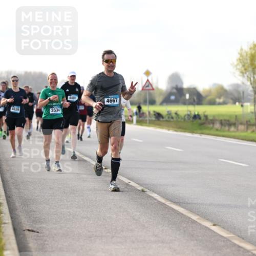 12.04.2026 - 45. Internationalen Wilhelmsburger Insellauf Dr. Thomas Lammeyer http://msf.ph/oto/9443021 12.04.2026 10:14:33 Laufen 4629, 3534, 4401, 4667 meine-sportfotos.de
