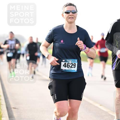 12.04.2026 - 45. Internationalen Wilhelmsburger Insellauf Dr. Thomas Lammeyer http://msf.ph/oto/9443055 12.04.2026 10:14:39 Laufen 4629, 4401 meine-sportfotos.de