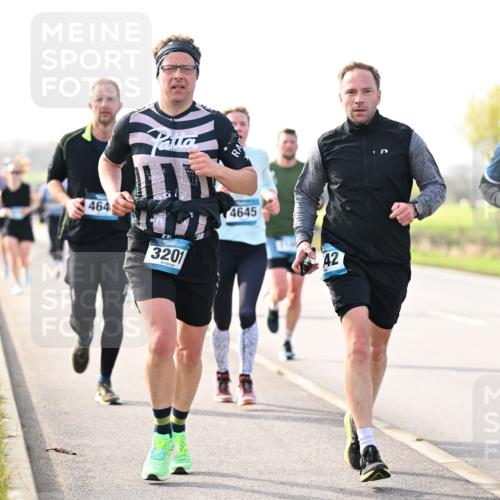 12.04.2026 - 45. Internationalen Wilhelmsburger Insellauf Dr. Thomas Lammeyer http://msf.ph/oto/9443080 12.04.2026 10:14:44 Laufen 464, 3201, 4645, 42, 503 meine-sportfotos.de