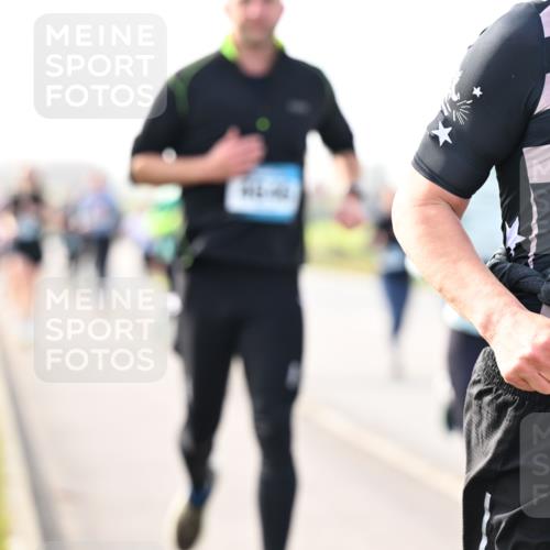 12.04.2026 - 45. Internationalen Wilhelmsburger Insellauf Dr. Thomas Lammeyer http://msf.ph/oto/9443092 12.04.2026 10:14:46 Laufen 45, 320 meine-sportfotos.de