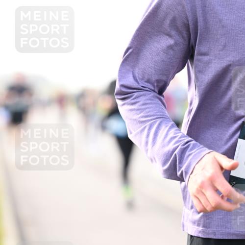 12.04.2026 - 45. Internationalen Wilhelmsburger Insellauf Dr. Thomas Lammeyer http://msf.ph/oto/9443145 12.04.2026 10:14:55 Laufen 45, 3785 meine-sportfotos.de