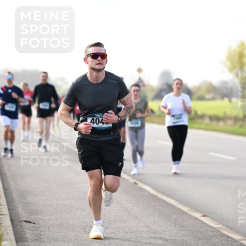 12.04.2026 - 45. Internationalen Wilhelmsburger Insellauf Dr. Thomas Lammeyer http://msf.ph/oto/9443165 12.04.2026 10:14:58 Laufen 404, 30, 13 meine-sportfotos.de