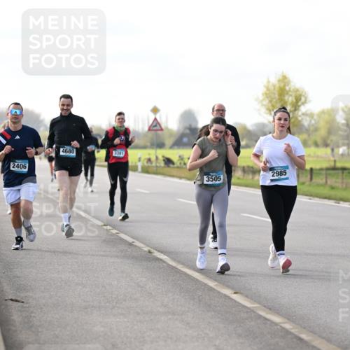 12.04.2026 - 45. Internationalen Wilhelmsburger Insellauf Dr. Thomas Lammeyer http://msf.ph/oto/9443170 12.04.2026 10:15:00 Laufen 4680, 3381, 2406, 3505, 2985 meine-sportfotos.de