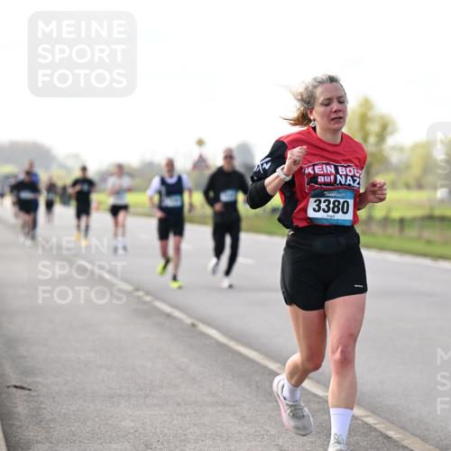 12.04.2026 - 45. Internationalen Wilhelmsburger Insellauf Dr. Thomas Lammeyer http://msf.ph/oto/9443203 12.04.2026 10:15:06 Laufen 12, 3380, 33 meine-sportfotos.de