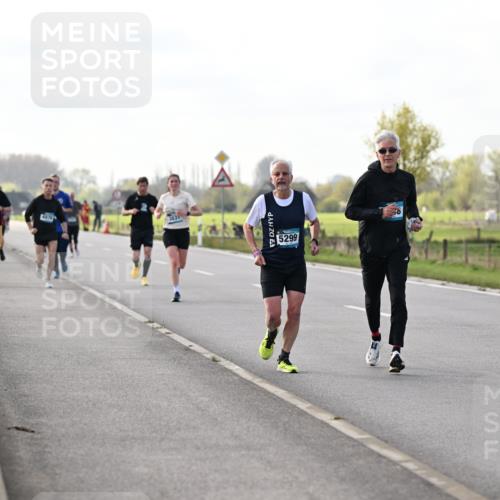 12.04.2026 - 45. Internationalen Wilhelmsburger Insellauf Dr. Thomas Lammeyer http://msf.ph/oto/9443214 12.04.2026 10:15:09 Laufen 5299 meine-sportfotos.de