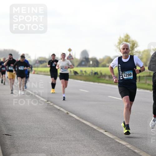 12.04.2026 - 45. Internationalen Wilhelmsburger Insellauf Dr. Thomas Lammeyer http://msf.ph/oto/9443225 12.04.2026 10:15:10 Laufen 5299 meine-sportfotos.de