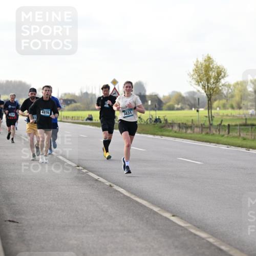 12.04.2026 - 45. Internationalen Wilhelmsburger Insellauf Dr. Thomas Lammeyer http://msf.ph/oto/9443233 12.04.2026 10:15:12 Laufen 2836, 191, 4976, 3831, 6, 2949 meine-sportfotos.de