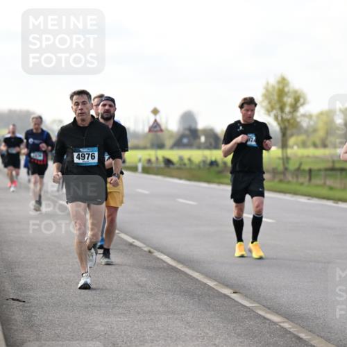 12.04.2026 - 45. Internationalen Wilhelmsburger Insellauf Dr. Thomas Lammeyer http://msf.ph/oto/9443255 12.04.2026 10:15:15 Laufen 4976, 3831 meine-sportfotos.de