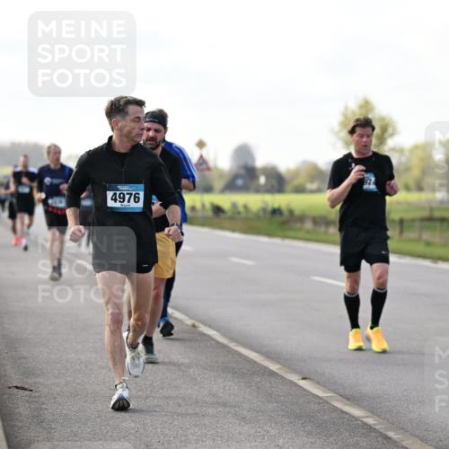12.04.2026 - 45. Internationalen Wilhelmsburger Insellauf Dr. Thomas Lammeyer http://msf.ph/oto/9443260 12.04.2026 10:15:16 Laufen 4976, 974 meine-sportfotos.de