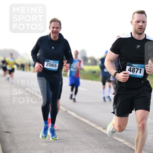 12.04.2026 - 45. Internationalen Wilhelmsburger Insellauf Dr. Thomas Lammeyer http://msf.ph/oto/9443308 12.04.2026 10:15:26 Laufen 2065, 11, 7, 4871, 5357 meine-sportfotos.de