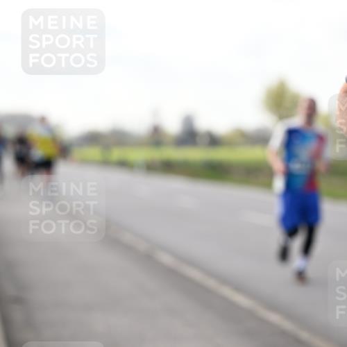 12.04.2026 - 45. Internationalen Wilhelmsburger Insellauf Dr. Thomas Lammeyer http://msf.ph/oto/9443321 12.04.2026 10:15:29 Laufen  meine-sportfotos.de