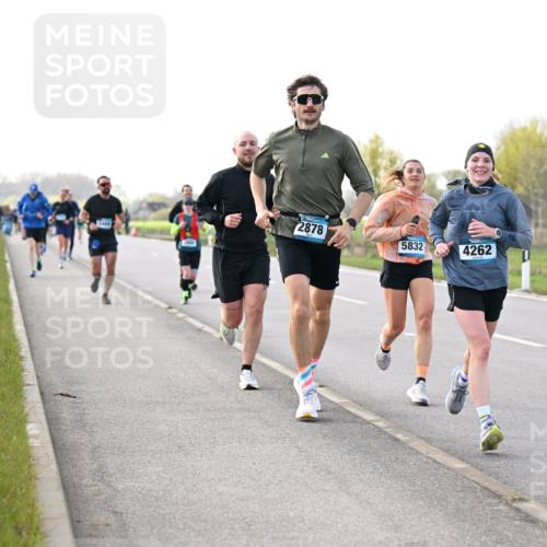 12.04.2026 - 45. Internationalen Wilhelmsburger Insellauf Dr. Thomas Lammeyer http://msf.ph/oto/9443403 12.04.2026 10:15:47 Laufen 2878, 5832, 4262 meine-sportfotos.de