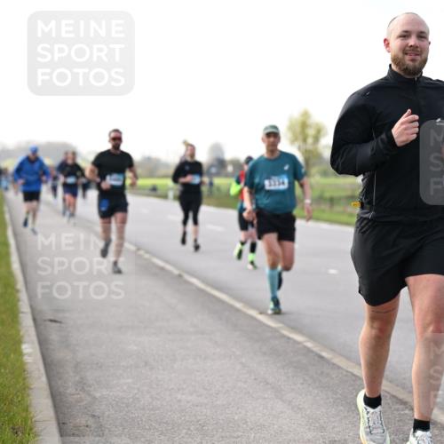 12.04.2026 - 45. Internationalen Wilhelmsburger Insellauf Dr. Thomas Lammeyer http://msf.ph/oto/9443417 12.04.2026 10:15:49 Laufen  meine-sportfotos.de