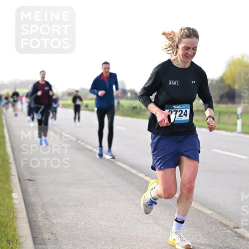 12.04.2026 - 45. Internationalen Wilhelmsburger Insellauf Dr. Thomas Lammeyer http://msf.ph/oto/9443476 12.04.2026 10:15:58 Laufen 724 meine-sportfotos.de