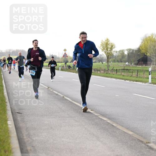 12.04.2026 - 45. Internationalen Wilhelmsburger Insellauf Dr. Thomas Lammeyer http://msf.ph/oto/9443483 12.04.2026 10:16:00 Laufen 022 meine-sportfotos.de