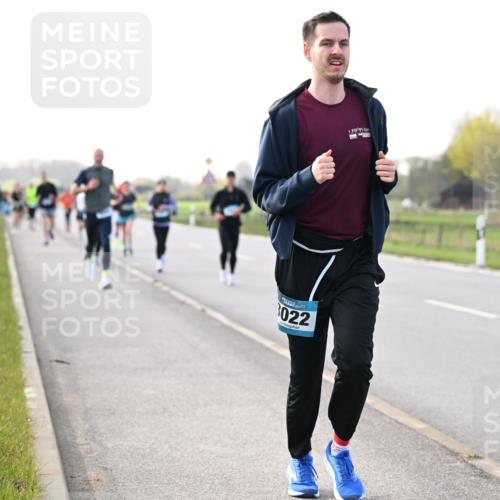 12.04.2026 - 45. Internationalen Wilhelmsburger Insellauf Dr. Thomas Lammeyer http://msf.ph/oto/9443502 12.04.2026 10:16:03 Laufen 022, 1 meine-sportfotos.de