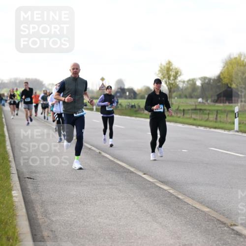 12.04.2026 - 45. Internationalen Wilhelmsburger Insellauf Dr. Thomas Lammeyer http://msf.ph/oto/9443516 12.04.2026 10:16:05 Laufen 408, 654 meine-sportfotos.de