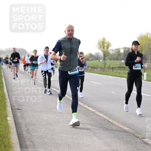 12.04.2026 - 45. Internationalen Wilhelmsburger Insellauf Dr. Thomas Lammeyer http://msf.ph/oto/9443525 12.04.2026 10:16:07 Laufen 408, 5654 meine-sportfotos.de