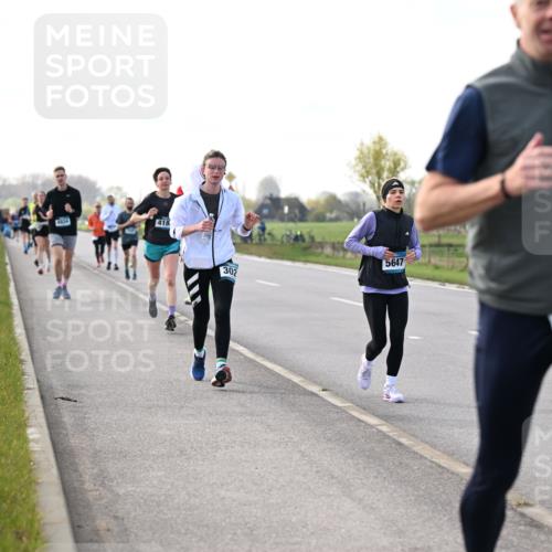12.04.2026 - 45. Internationalen Wilhelmsburger Insellauf Dr. Thomas Lammeyer http://msf.ph/oto/9443534 12.04.2026 10:16:08 Laufen 418, 302, 5647 meine-sportfotos.de