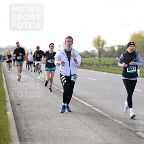 12.04.2026 - 45. Internationalen Wilhelmsburger Insellauf Dr. Thomas Lammeyer http://msf.ph/oto/9443540 12.04.2026 10:16:09 Laufen 4180, 302, 5647 meine-sportfotos.de