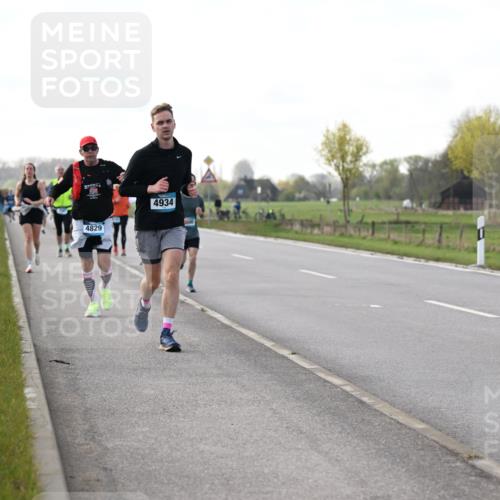12.04.2026 - 45. Internationalen Wilhelmsburger Insellauf Dr. Thomas Lammeyer http://msf.ph/oto/9443563 12.04.2026 10:16:12 Laufen 4829, 4934 meine-sportfotos.de