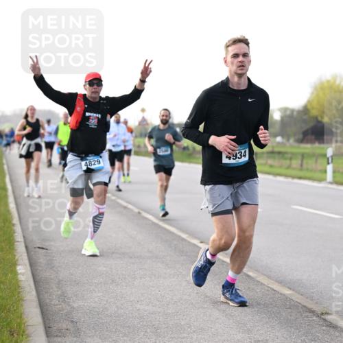 12.04.2026 - 45. Internationalen Wilhelmsburger Insellauf Dr. Thomas Lammeyer http://msf.ph/oto/9443573 12.04.2026 10:16:14 Laufen 4829, 4934 meine-sportfotos.de