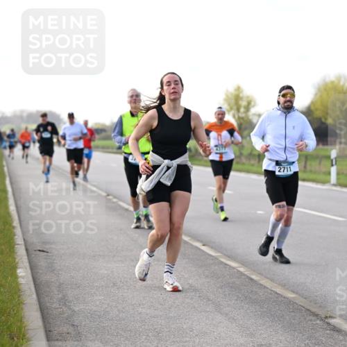 12.04.2026 - 45. Internationalen Wilhelmsburger Insellauf Dr. Thomas Lammeyer http://msf.ph/oto/9443601 12.04.2026 10:16:18 Laufen 2711 meine-sportfotos.de