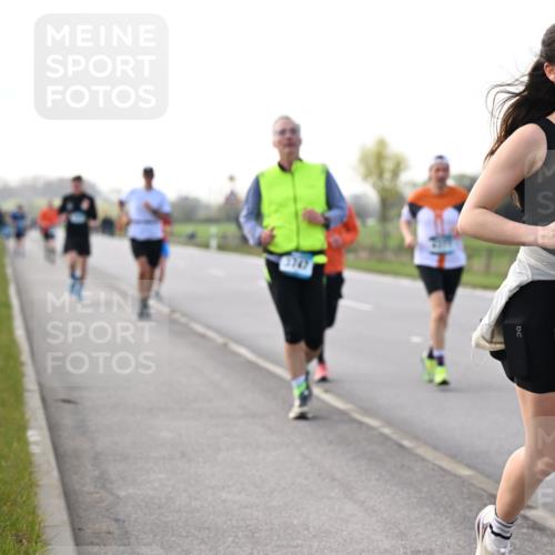 12.04.2026 - 45. Internationalen Wilhelmsburger Insellauf Dr. Thomas Lammeyer http://msf.ph/oto/9443609 12.04.2026 10:16:20 Laufen  meine-sportfotos.de