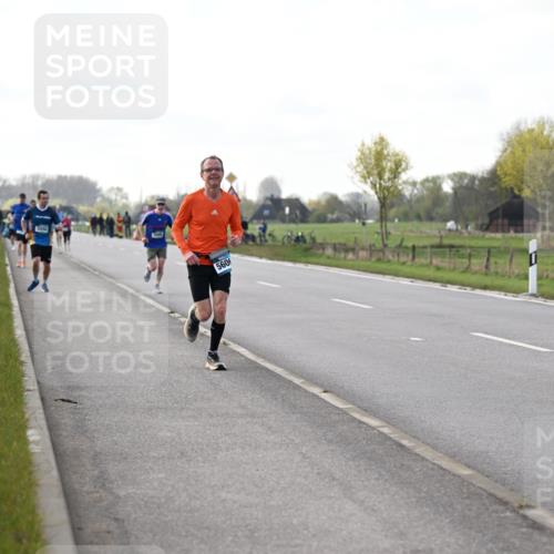 12.04.2026 - 45. Internationalen Wilhelmsburger Insellauf Dr. Thomas Lammeyer http://msf.ph/oto/9443661 12.04.2026 10:16:29 Laufen 560 meine-sportfotos.de
