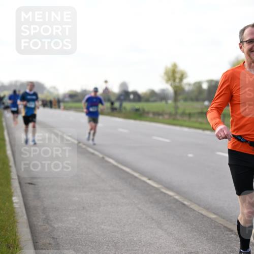 12.04.2026 - 45. Internationalen Wilhelmsburger Insellauf Dr. Thomas Lammeyer http://msf.ph/oto/9443674 12.04.2026 10:16:31 Laufen 560 meine-sportfotos.de
