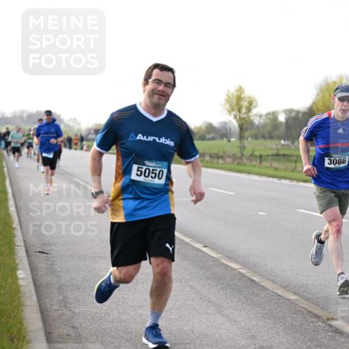 12.04.2026 - 45. Internationalen Wilhelmsburger Insellauf Dr. Thomas Lammeyer http://msf.ph/oto/9443695 12.04.2026 10:16:36 Laufen 5050, 3086 meine-sportfotos.de