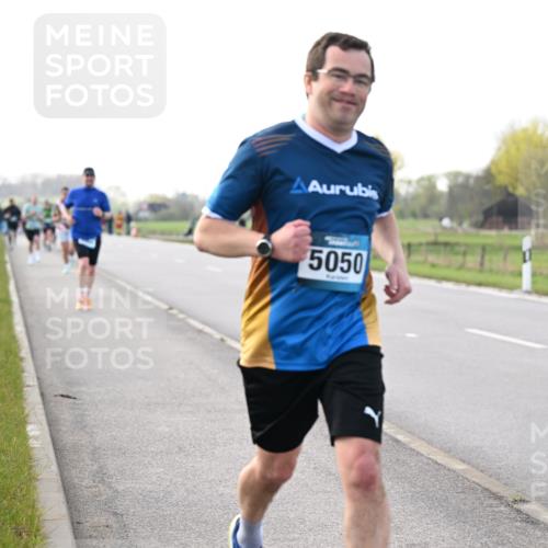 12.04.2026 - 45. Internationalen Wilhelmsburger Insellauf Dr. Thomas Lammeyer http://msf.ph/oto/9443699 12.04.2026 10:16:37 Laufen 5050, 3086 meine-sportfotos.de