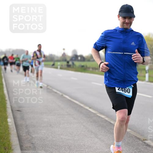 12.04.2026 - 45. Internationalen Wilhelmsburger Insellauf Dr. Thomas Lammeyer http://msf.ph/oto/9443719 12.04.2026 10:16:42 Laufen 2460 meine-sportfotos.de