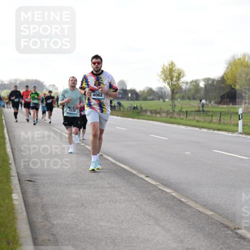 12.04.2026 - 45. Internationalen Wilhelmsburger Insellauf Dr. Thomas Lammeyer http://msf.ph/oto/9443723 12.04.2026 10:16:45 Laufen 2039, 4062 meine-sportfotos.de