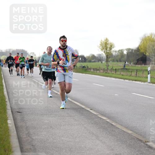 12.04.2026 - 45. Internationalen Wilhelmsburger Insellauf Dr. Thomas Lammeyer http://msf.ph/oto/9443725 12.04.2026 10:16:45 Laufen 2039, 2 meine-sportfotos.de