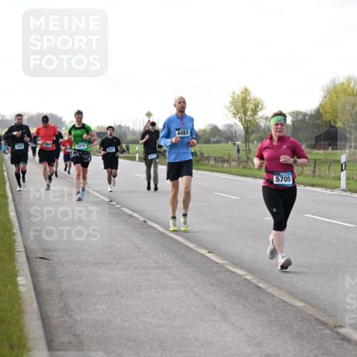12.04.2026 - 45. Internationalen Wilhelmsburger Insellauf Dr. Thomas Lammeyer http://msf.ph/oto/9443753 12.04.2026 10:16:50 Laufen 2262, 2250, 5270, 2507, 5249, 4483, 5705 meine-sportfotos.de