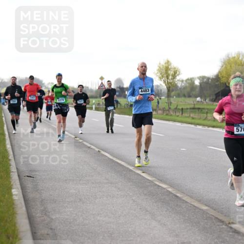 12.04.2026 - 45. Internationalen Wilhelmsburger Insellauf Dr. Thomas Lammeyer http://msf.ph/oto/9443758 12.04.2026 10:16:50 Laufen 4483, 2263, 2262, 5270, 5705 meine-sportfotos.de
