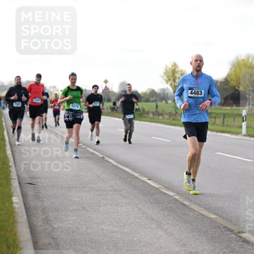 12.04.2026 - 45. Internationalen Wilhelmsburger Insellauf Dr. Thomas Lammeyer http://msf.ph/oto/9443764 12.04.2026 10:16:51 Laufen 2262, 2243, 5270, 5949, 4483 meine-sportfotos.de
